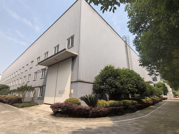 加快发展绿色环保新材料